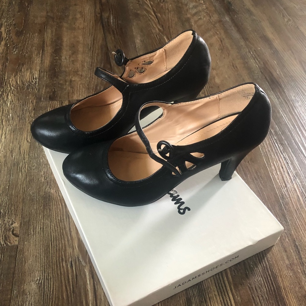 J Adams 1920s Heels